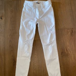 AEO AMERICAN EAGLE OUTFITTERS WHITE RIPPED HI RISE SKINNY JEGGING JEANS SIZE 6